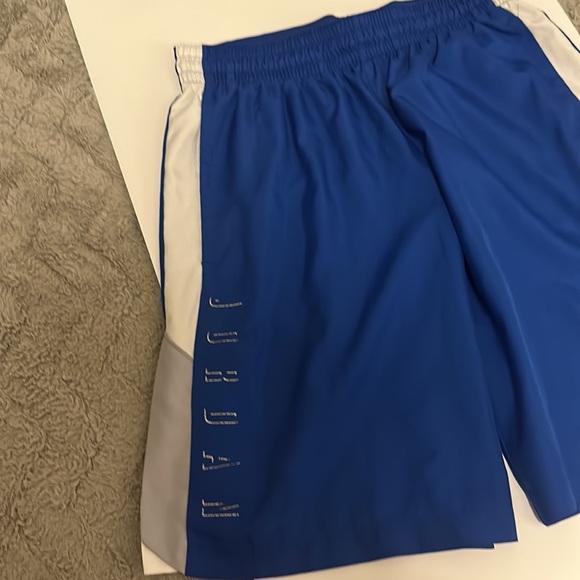 Michael Jordan shorts size men’s large. - Picture 2 of 4